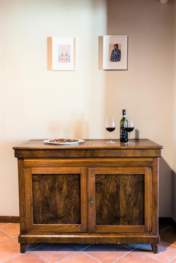 Hostly - La Pera Suite Apartment - 2 Bedrooms, Full Center Pisa Exterior foto